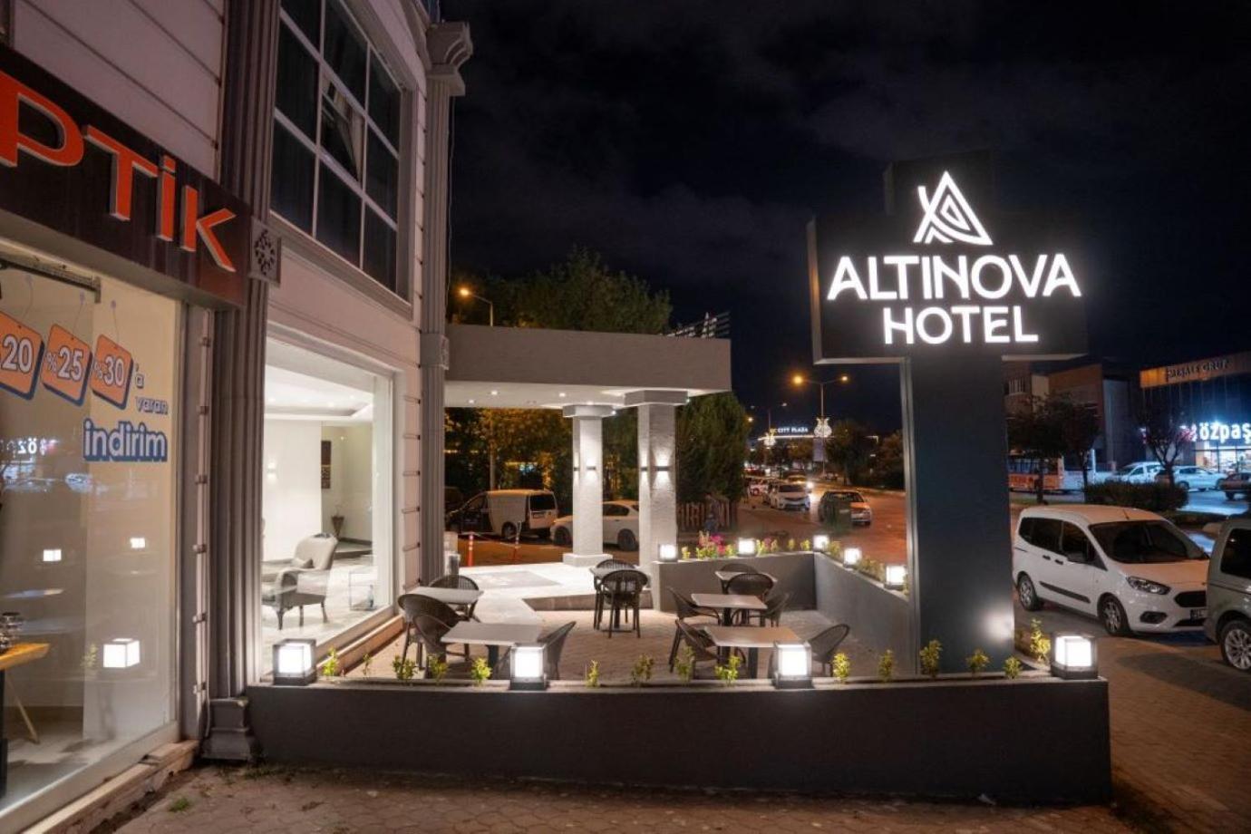 Altinova Hotel Sakarya Serdivan Esterno foto
